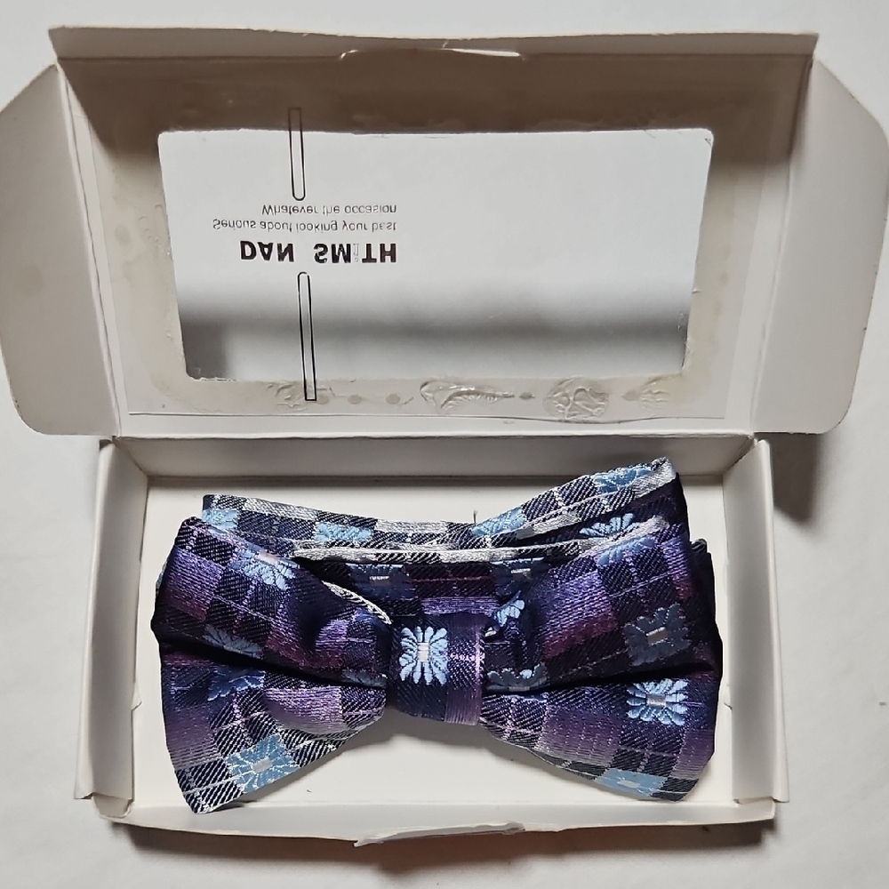 NEW Dan Smith Bow Tie in Gift Box Blue & Purple Plaid Handmade